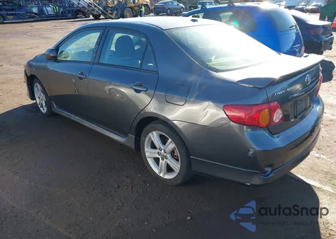 2009 Toyota Corolla Xrs z USA, uszkodzony, nr VIN 2T1BE40E99C027018